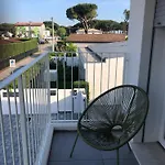 Maribeach 4 *